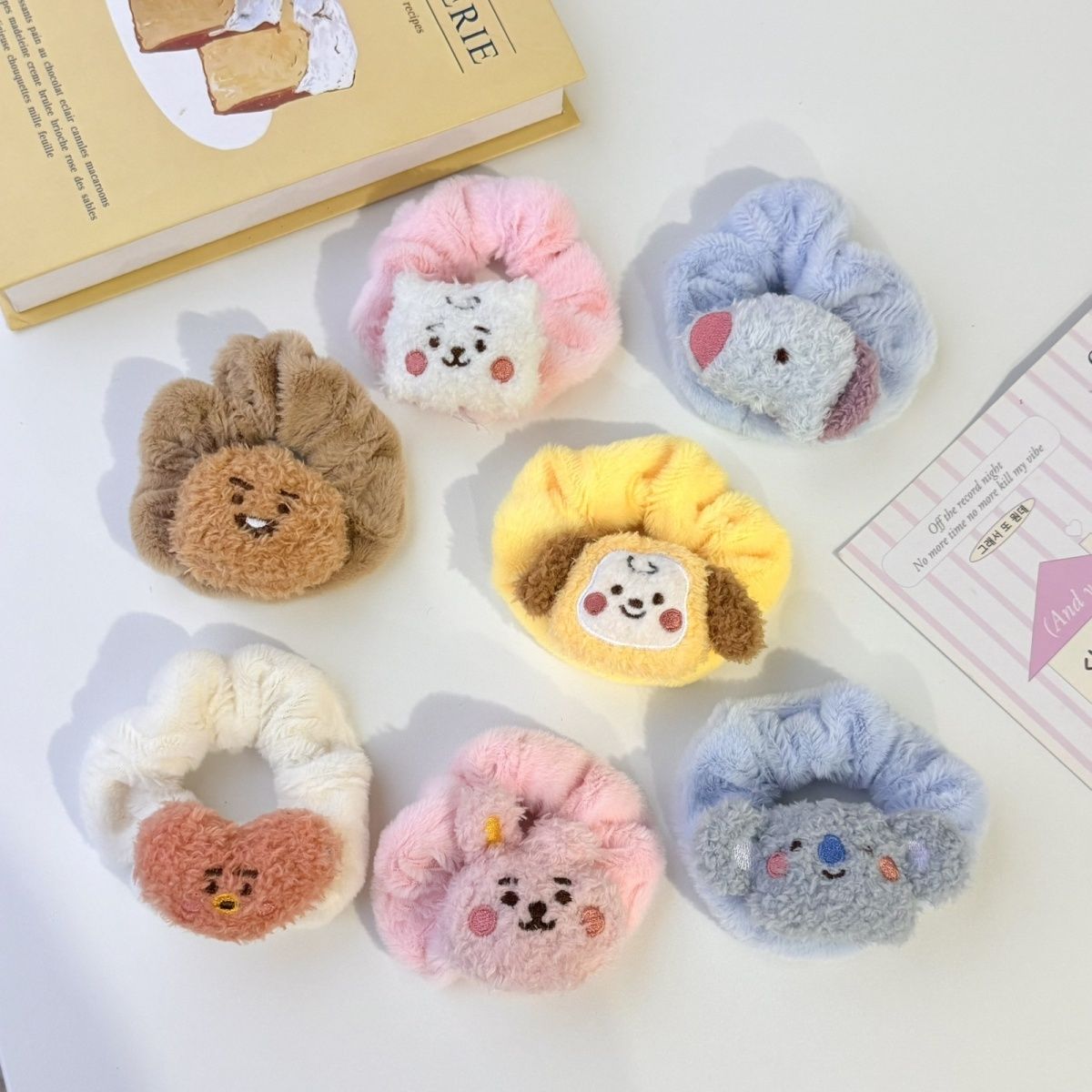 BT21 cartoon cute plush doll h - Original Anime Merchandise avis et prix